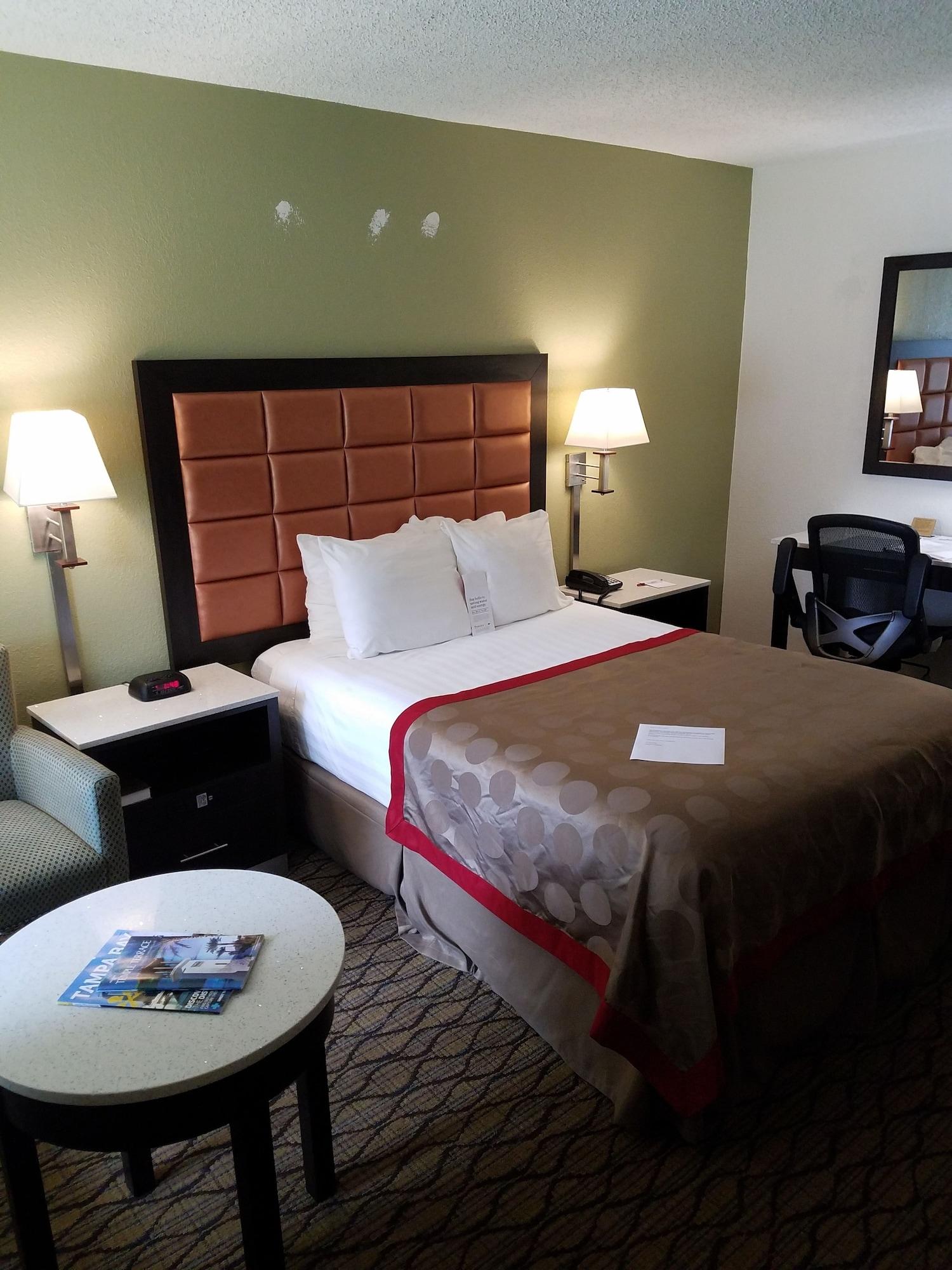 Ramada By Wyndham Temple Terrace/Tampa North Hotell Eksteriør bilde