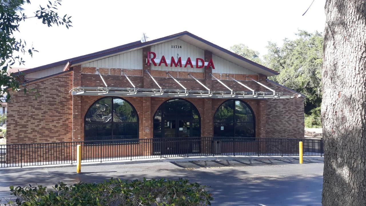 Ramada By Wyndham Temple Terrace/Tampa North Hotell Eksteriør bilde