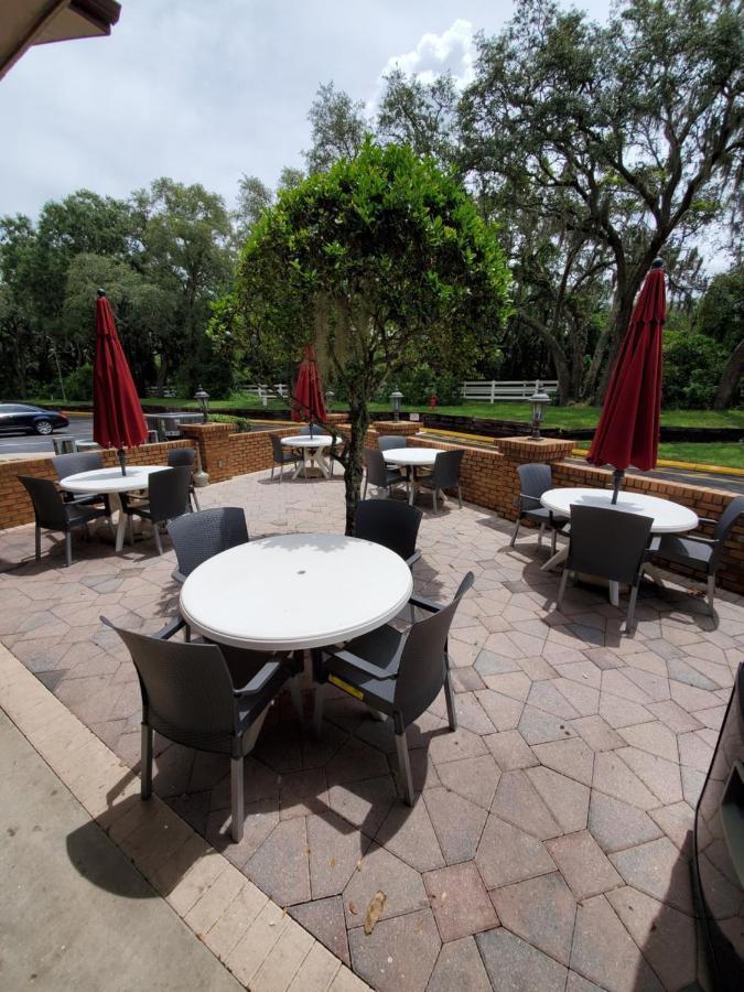 Ramada By Wyndham Temple Terrace/Tampa North Hotell Eksteriør bilde